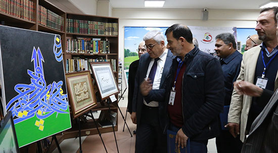 تكريم الخطاطين اللبنانيين وافتتاح معرض البرج للخط العربي 